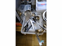Diverse horeca-apparatuur en -benodigdheden - afbeelding 19 van  20