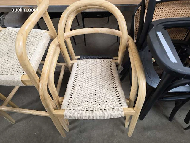 Diverse houten bijzetstoelen flexfurn (22x) - afbeelding 4 van  9