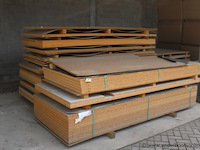 Diverse houten bouwpanelen - afbeelding 1 van  3