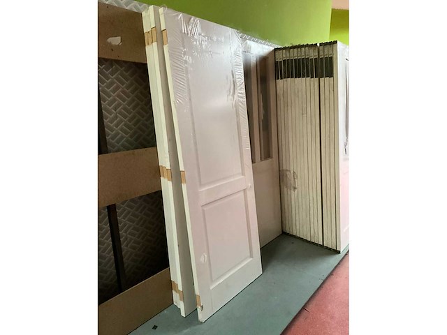 Diverse houten deuren (35x) - afbeelding 9 van  12