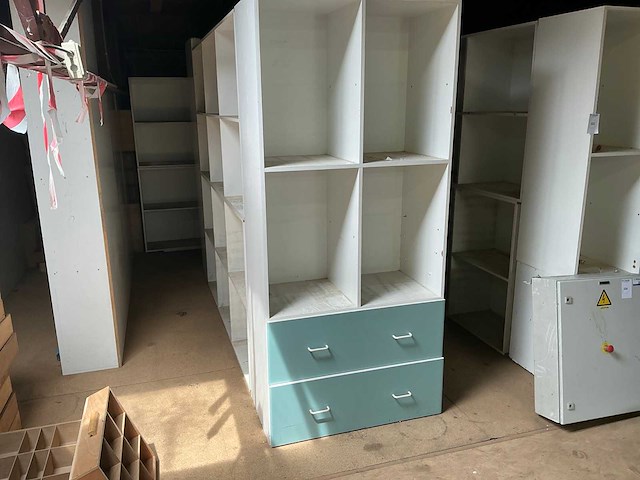 Diverse houten kasten (15x) - afbeelding 2 van  9