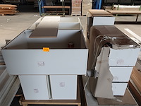 Diverse houten kasten - afbeelding 3 van  7