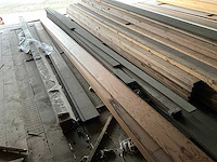 Diverse houten planken en latten (125x) - afbeelding 6 van  7