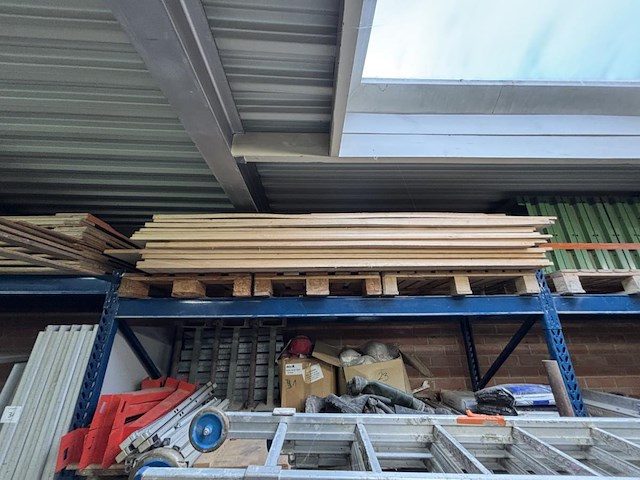 Diverse houten platen - afbeelding 4 van  5