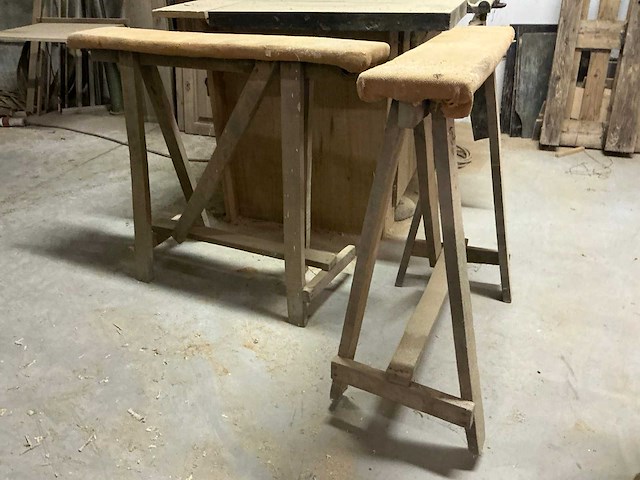 Diverse houten schragen (16x) - afbeelding 1 van  6