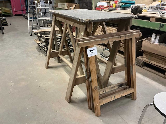 Diverse houten schragen (16x) - afbeelding 4 van  6