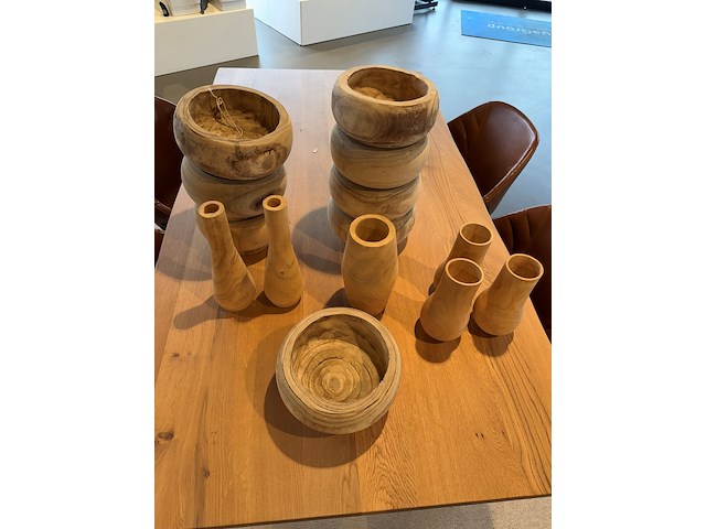 Diverse houten vazen/schalen - afbeelding 3 van  5