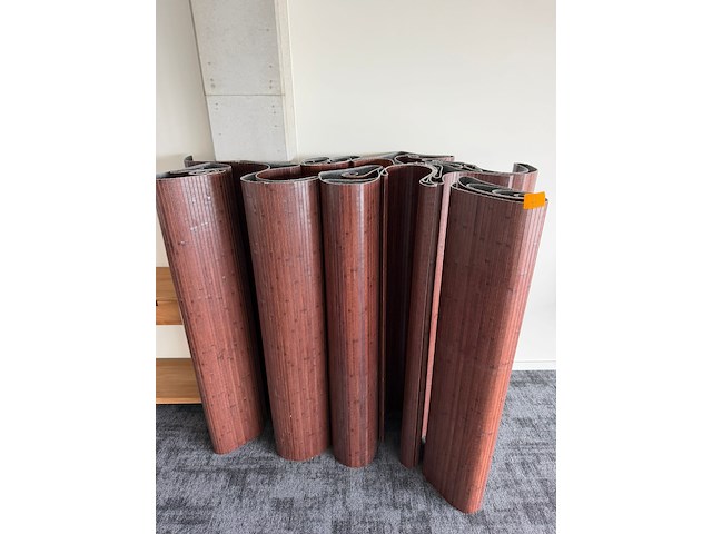 Diverse houten wandbekleding - afbeelding 1 van  5