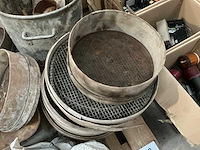 Diverse houten zeven - afbeelding 2 van  5