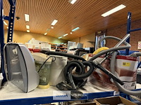 Diverse huishoudmaterialen - afbeelding 1 van  5