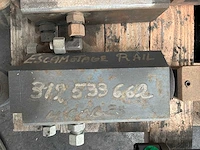 Diverse hydraulische cilinders - afbeelding 4 van  7