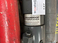 Diverse hydraulische cilinders - afbeelding 7 van  7
