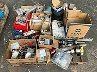 Diverse hydraulische kleppen en toebehoren - afbeelding 6 van  25