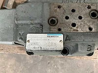 Diverse hydraulische kleppen en toebehoren - afbeelding 20 van  25