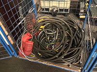 Diverse hydraulische slangen - afbeelding 1 van  6