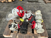 Diverse industriële afsluiters - afbeelding 1 van  4