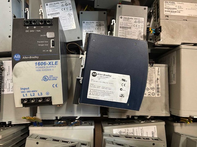 Diverse industriële componenten - afbeelding 3 van  6