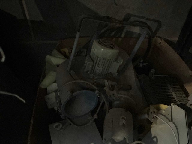 Diverse industriële onderdelen - afbeelding 4 van  7