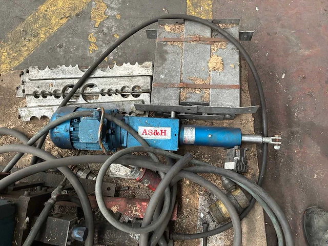 Diverse industriële onderdelen - afbeelding 8 van  12