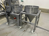 Diverse industriële rvs mengketels (2x) - afbeelding 1 van  11