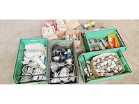 Diverse industriële zekeringen en diverse artikelen - afbeelding 1 van  11