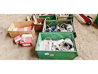 Diverse industriële zekeringen en diverse artikelen - afbeelding 9 van  11