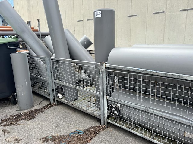 Diverse inhoud 4xbak pvc u-riool excl bak - afbeelding 1 van  7
