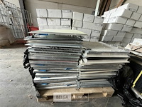 Diverse inspectieluiken ± 10 stuks - afbeelding 1 van  8