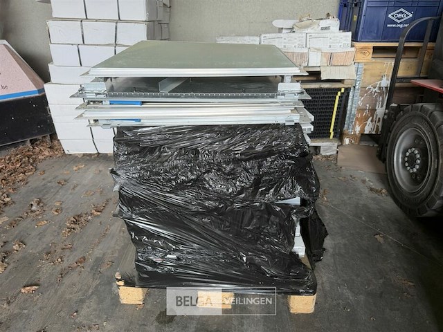 Diverse inspectieluiken ± 10 stuks - afbeelding 2 van  8