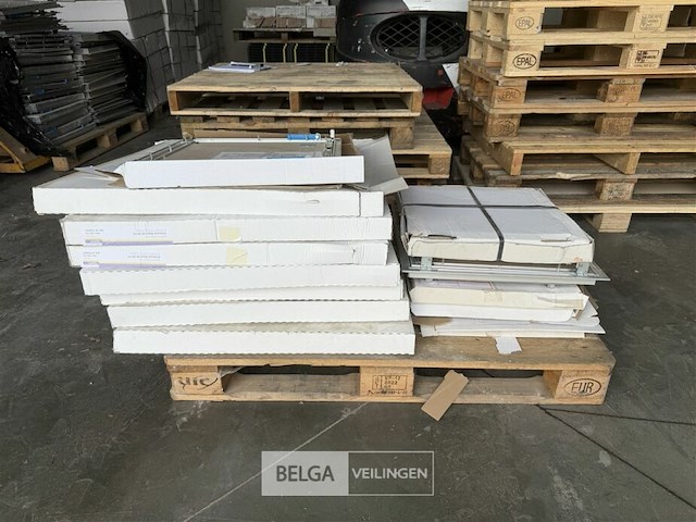 Diverse inspectieluiken ± 10 stuks - afbeelding 5 van  8