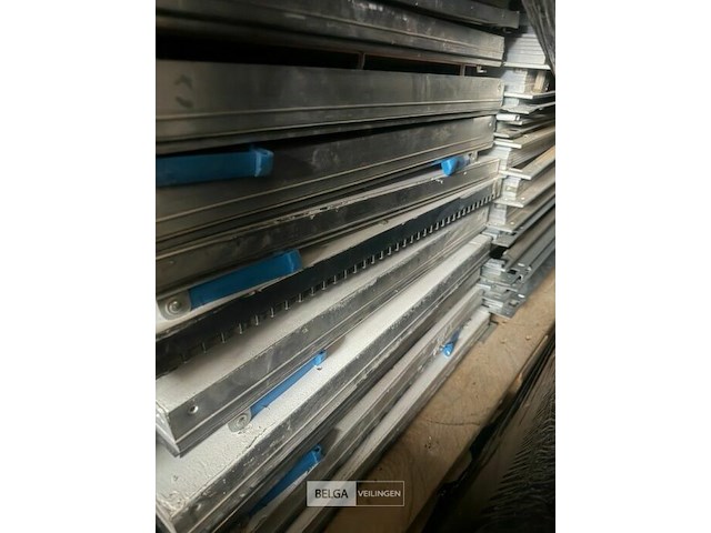 Diverse inspectieluiken - afbeelding 2 van  3