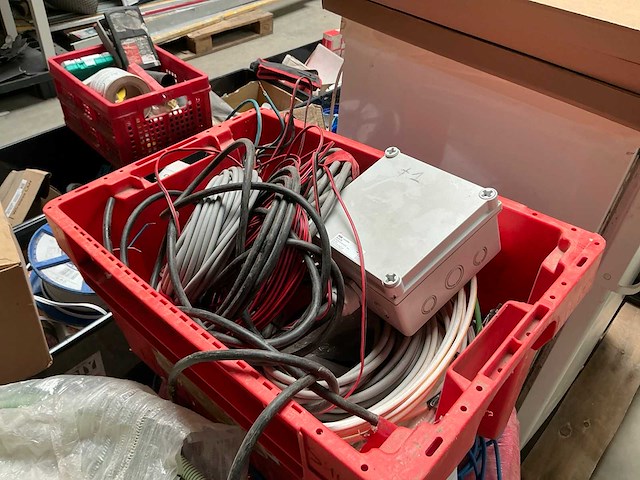 Diverse installatiekabels - afbeelding 3 van  4
