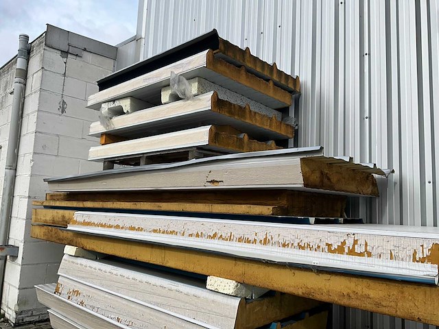 Diverse isolatiepanelen (75x) waaronder kingspan - afbeelding 25 van  31