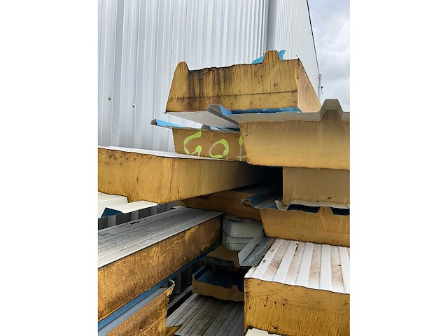 Diverse isolatiepanelen (75x) waaronder kingspan - afbeelding 6 van  31
