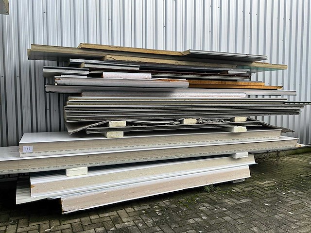 Diverse isolatiepanelen (75x) waaronder kingspan - afbeelding 13 van  31