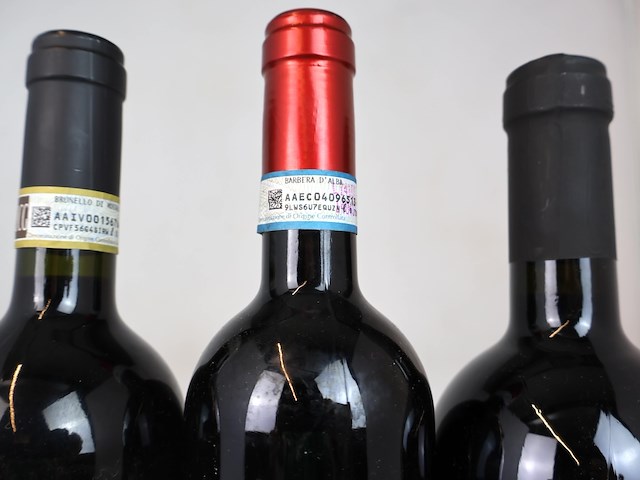 Diverse italiaanse wijnen 2008, 2012 & 2019 (3x) - afbeelding 8 van  8