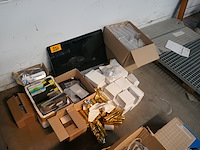 Diverse items 2 - afbeelding 1 van  6