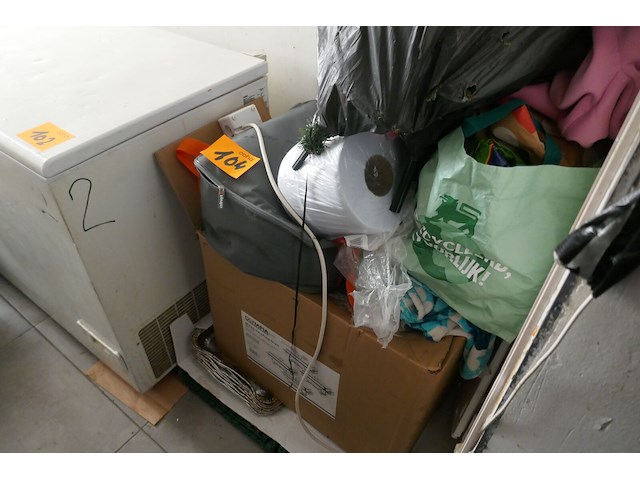 Diverse items 2 - afbeelding 1 van  6