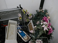 Diverse items deel 1 ( inhoud opbergruimte ) - afbeelding 2 van  5