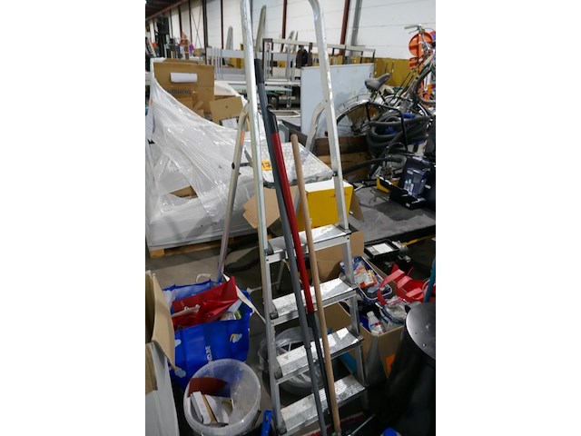 Diverse items deel 1 - afbeelding 2 van  5