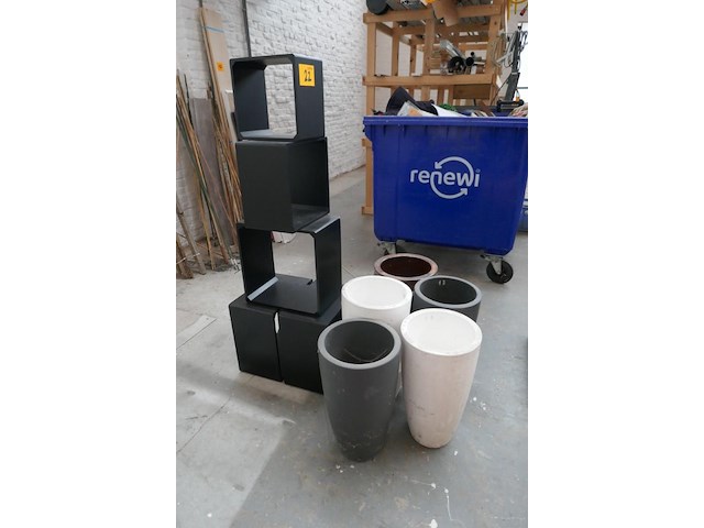 Diverse items deel 2 - afbeelding 1 van  4