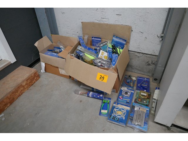 Diverse items deel 2 - afbeelding 1 van  6