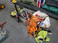 Diverse items deel 2 - afbeelding 1 van  5