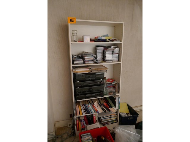 Diverse items deel 7 ( bovenverdieping ) - afbeelding 4 van  7