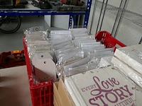 Diverse items souvenierwinkel deel 1 - afbeelding 10 van  18