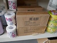 Diverse items souvenierwinkel deel 2 - afbeelding 5 van  10
