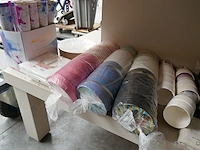 Diverse items souvenierwinkel deel 2 - afbeelding 7 van  10