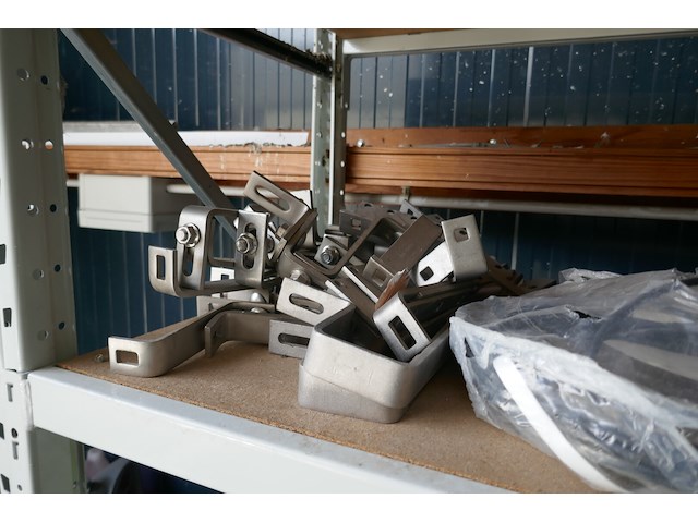 Diverse items (zonder laarzen, bottinen..) - afbeelding 4 van  5