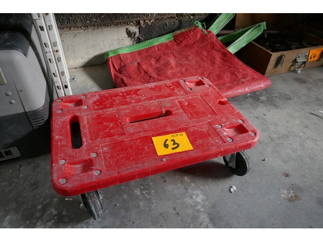 Diverse items - afbeelding 1 van  3