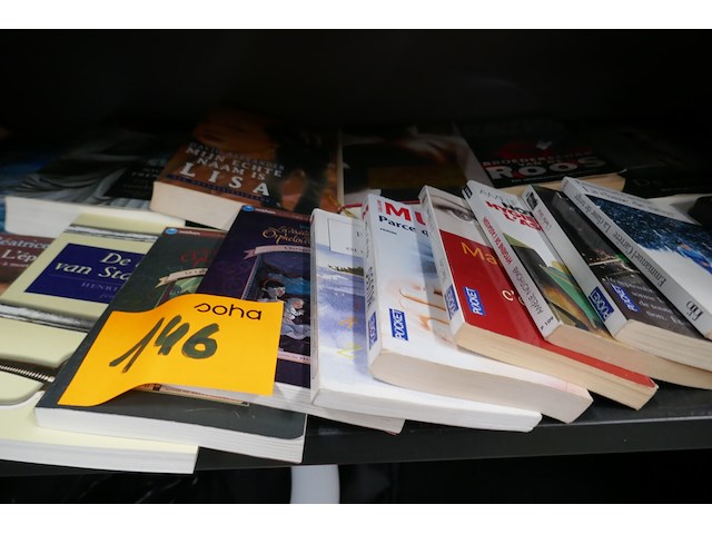 Diverse items - afbeelding 8 van  10